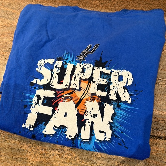 San Antonio Spurs TShirts - Set of 2 with Pom Poms - Picture 9 of 9